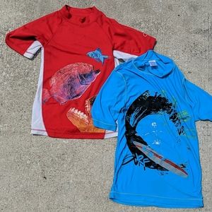 🌟 Two OP & Cherokee Rash Guards Size Mediu